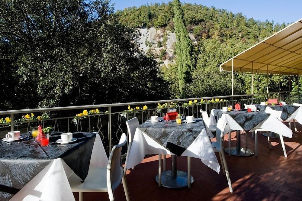 Hotel La Selva Calenzano Buitenkant foto